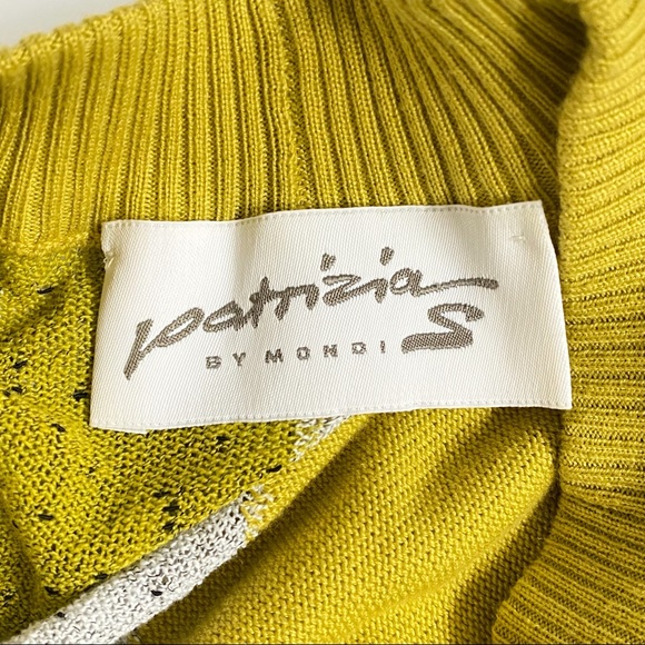 Vintage Patrizia by Mondi green gray white print knit button up cardigan sweater - Picture 9 of 10